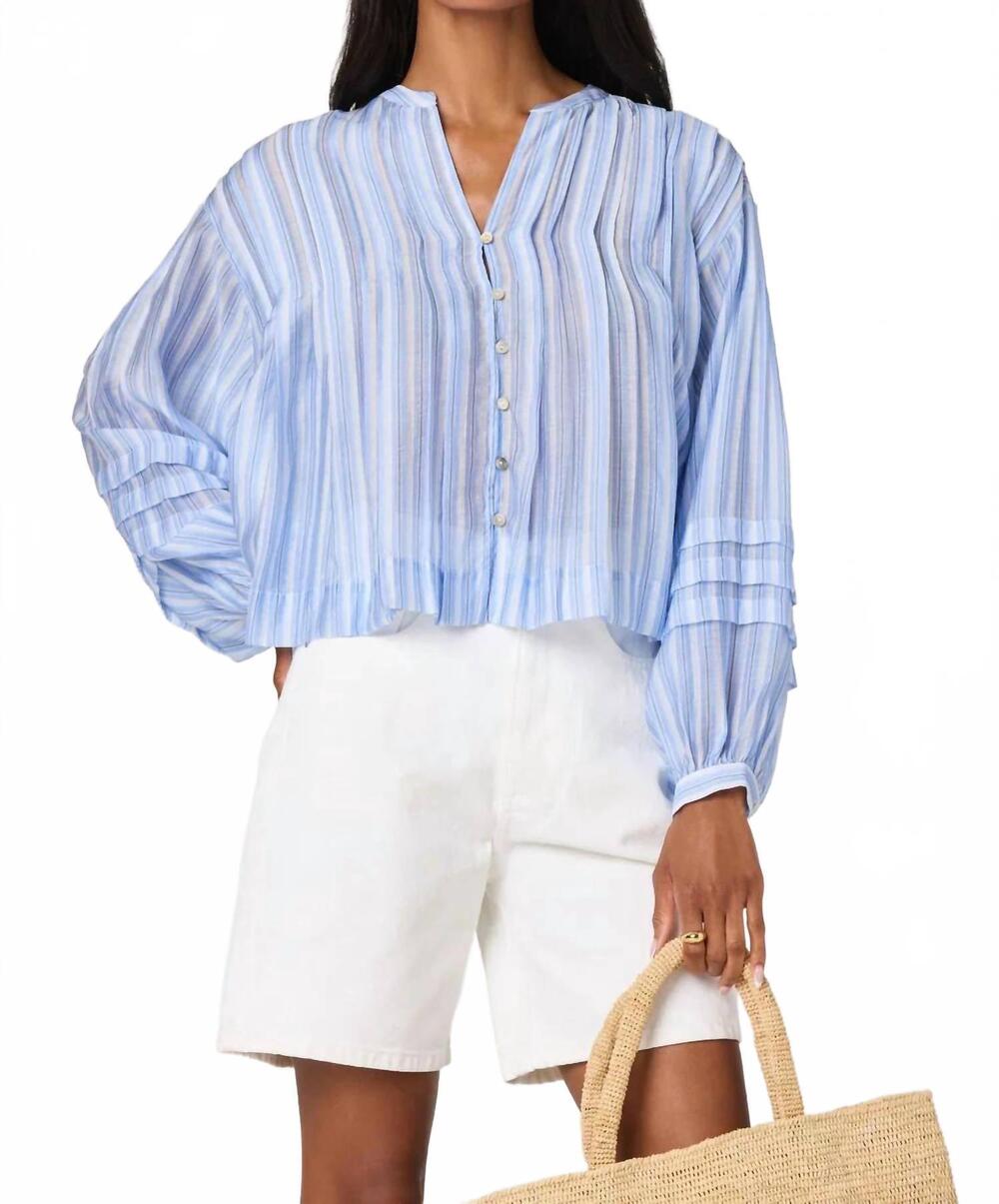 NEW ASTR ericka top in striped
